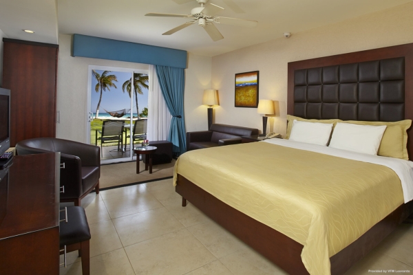 DIVI ARUBA PHOENIX HOTEL